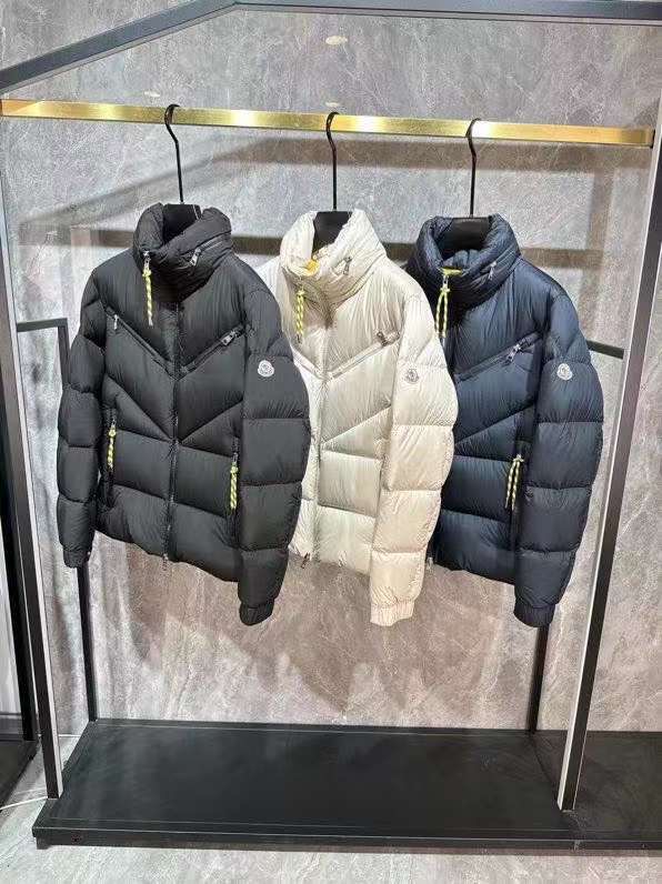 몽클레어 몽클레르 남성 패딩 3컬러